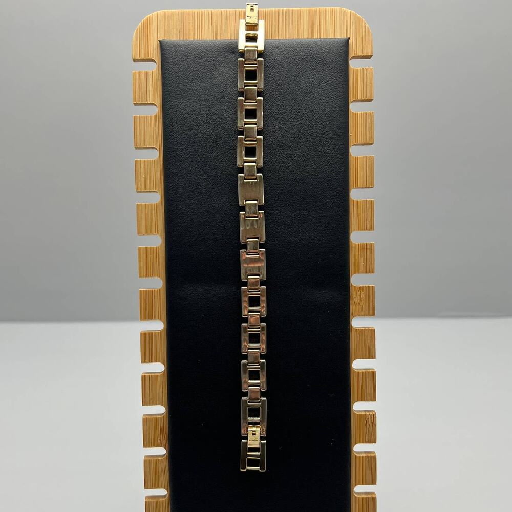 Fashion Link Bracelet in Gold with Rhinestones - Picture 3 of 4
